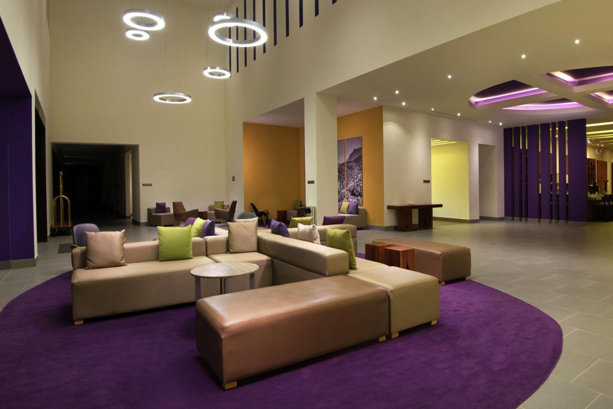 Hotel Hilton Garden Monterrey Airport 3*